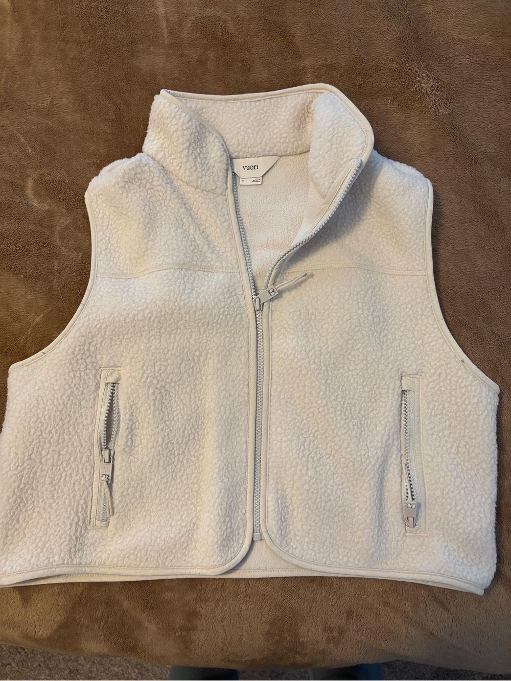 Vuori Alpine Vest Cream / Excellent Condition